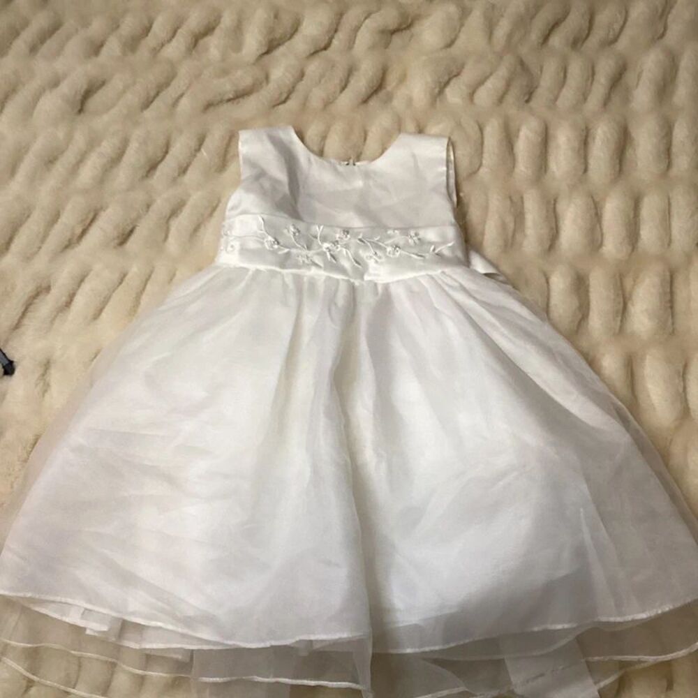 Tip Top White Flower Girl Dress NWT 24 Months